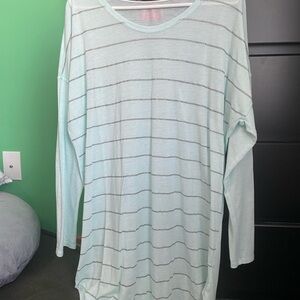 Victoria’s Secret Sleep Shirt XL